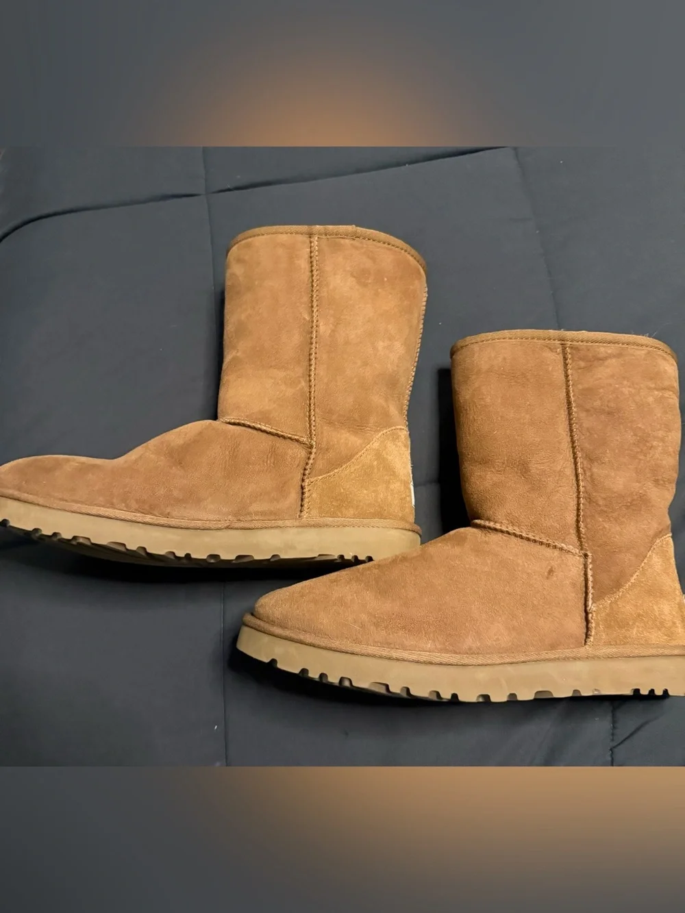 UGG Australia Classic Short Suede Shearling Boots Chestnut Tan Women's 10